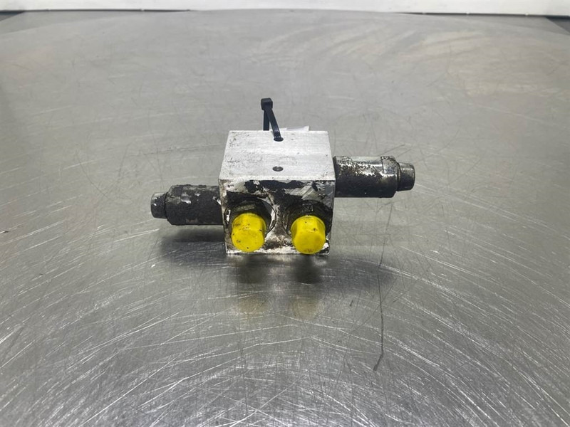 Ahlmann AZ6-4195590A-LT-35C18.0-Valve/Doppelschockventil - Hüdraulika - Ehitusmasinad: pilt 1 Ahlmann AZ6-4195590A-LT-35C18.0-Valve/Doppelschockventil - Hüdraulika - Ehitusmasinad: pilt 1