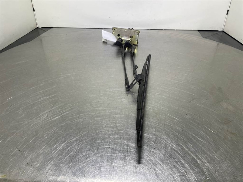 Ahlmann AZ6-4197706A-OSLV 9900153-Wiper motor/Wischermotor - Elektrisüsteem - Ehitusmasinad: pilt 2 Ahlmann AZ6-4197706A-OSLV 9900153-Wiper motor/Wischermotor - Elektrisüsteem - Ehitusmasinad: pilt 2