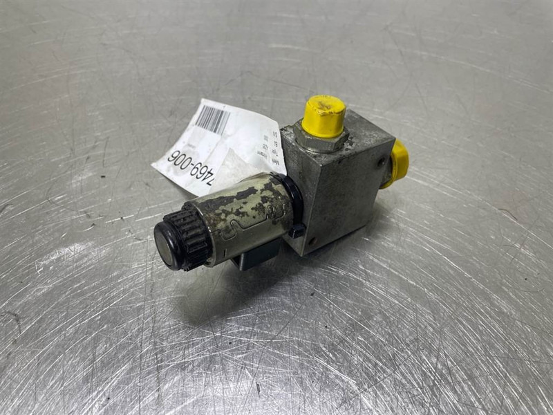 Ahlmann AZ85-4189081A-2/2 Valve/Wegeventil/Ventiel - Hüdraulika - Ehitusmasinad: pilt 2 Ahlmann AZ85-4189081A-2/2 Valve/Wegeventil/Ventiel - Hüdraulika - Ehitusmasinad: pilt 2