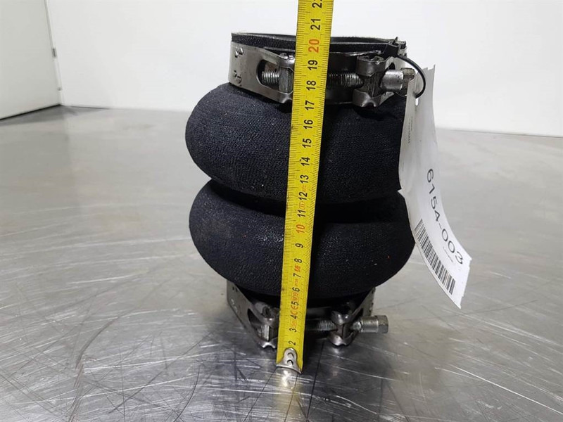 Atlas 1704MH - Air hose/Luftschläuch/Luchtslang - Mootor ja varuosad - Ehitusmasinad: pilt 3 Atlas 1704MH - Air hose/Luftschläuch/Luchtslang - Mootor ja varuosad - Ehitusmasinad: pilt 3