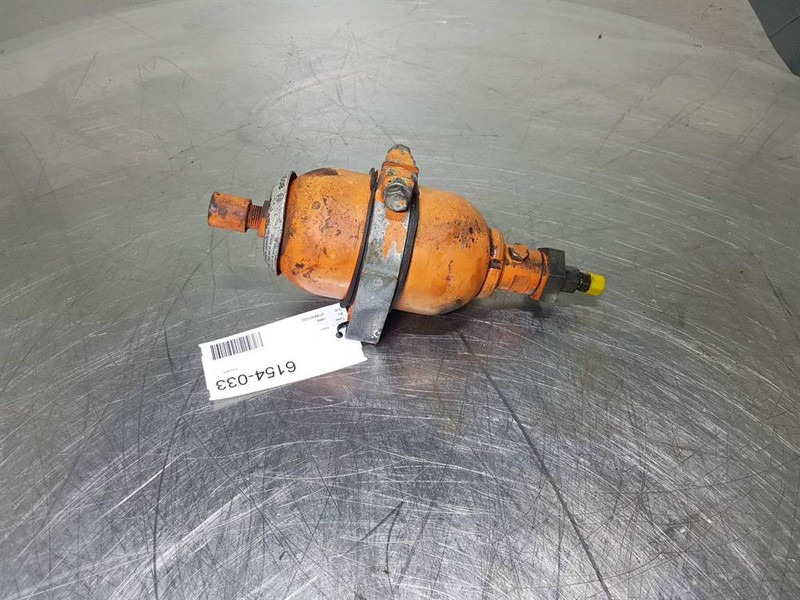 Atlas 1704MH-Bosch 0531012700-Accumulator/Hydrospeicher - Hüdraulika - Ehitusmasinad: pilt 1 Atlas 1704MH-Bosch 0531012700-Accumulator/Hydrospeicher - Hüdraulika - Ehitusmasinad: pilt 1