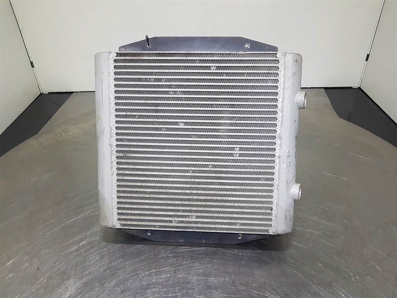 Atlas AR65 - Nissens 3941297-Oil cooler/Ölkühler/Oliekoe - Hüdraulika - Ehitusmasinad: pilt 1 Atlas AR65 - Nissens 3941297-Oil cooler/Ölkühler/Oliekoe - Hüdraulika - Ehitusmasinad: pilt 1