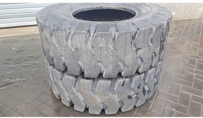 BKT 17.5-25 - Tyre/Reifen/Band - Rehv - Ehitusmasinad: pilt 1 BKT 17.5-25 - Tyre/Reifen/Band - Rehv - Ehitusmasinad: pilt 1