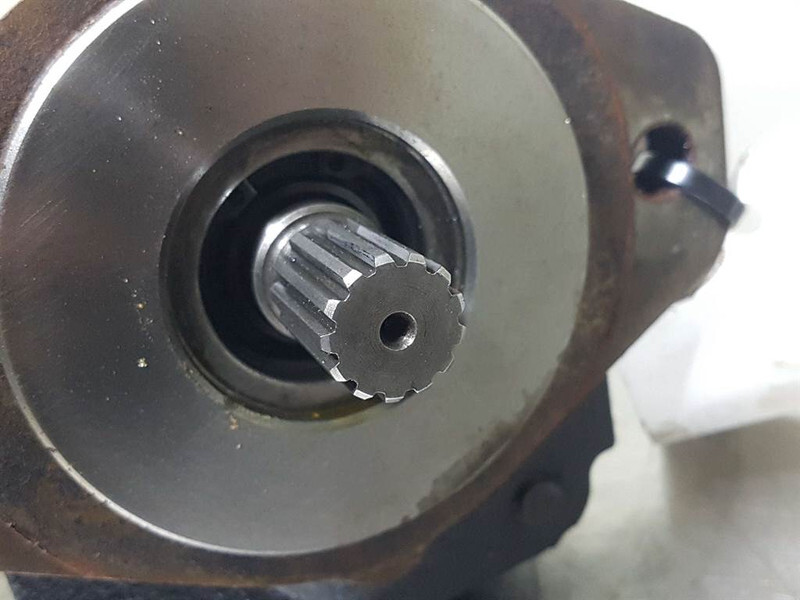Casappa KP30.34-A8K9-45/PLP20.11,2-LGE-79918930-Gearpump - Hüdraulika - Ehitusmasinad: pilt 4 Casappa KP30.34-A8K9-45/PLP20.11,2-LGE-79918930-Gearpump - Hüdraulika - Ehitusmasinad: pilt 4