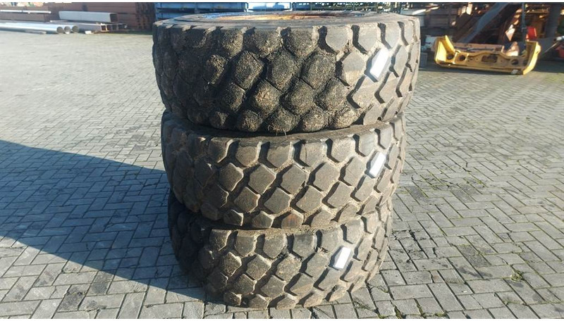 Case 521F-MTP 17.5R25-Tire/Reifen/Band - Rehvid ja veljed - Ehitusmasinad: pilt 1 Case 521F-MTP 17.5R25-Tire/Reifen/Band - Rehvid ja veljed - Ehitusmasinad: pilt 1