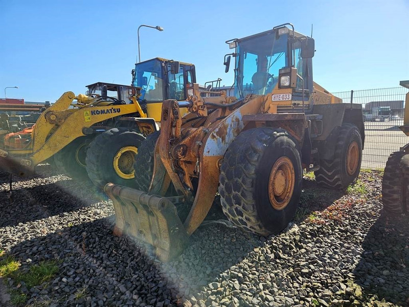 Case 821C - (For parts) - Rataslaadur: pilt 2 Case 821C - (For parts) - Rataslaadur: pilt 2