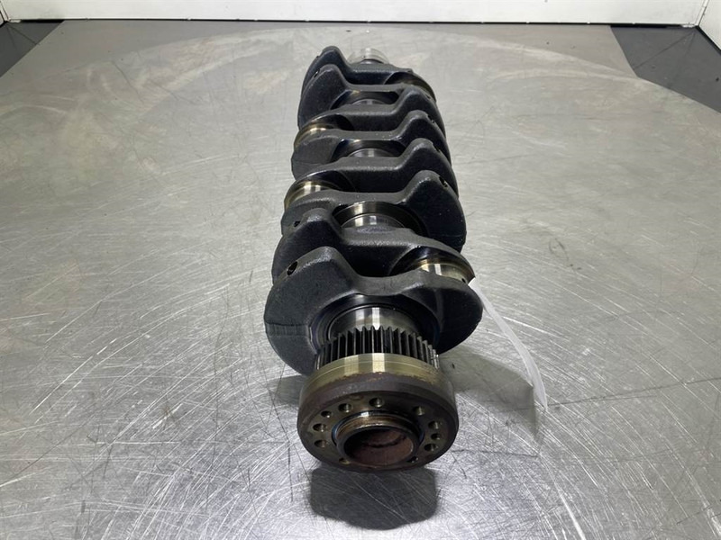 Deutz BF4M1013E-04201319-Crankshaft/Kurbelwelle/Krukas - Mootor - Ehitusmasinad: pilt 3 Deutz BF4M1013E-04201319-Crankshaft/Kurbelwelle/Krukas - Mootor - Ehitusmasinad: pilt 3