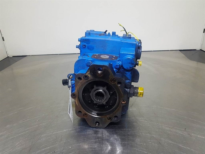 EATON 4622-208 - Drive pump/Fahrpumpe/Rijpomp - Hüdraulika - Ehitusmasinad: pilt 3 EATON 4622-208 - Drive pump/Fahrpumpe/Rijpomp - Hüdraulika - Ehitusmasinad: pilt 3
