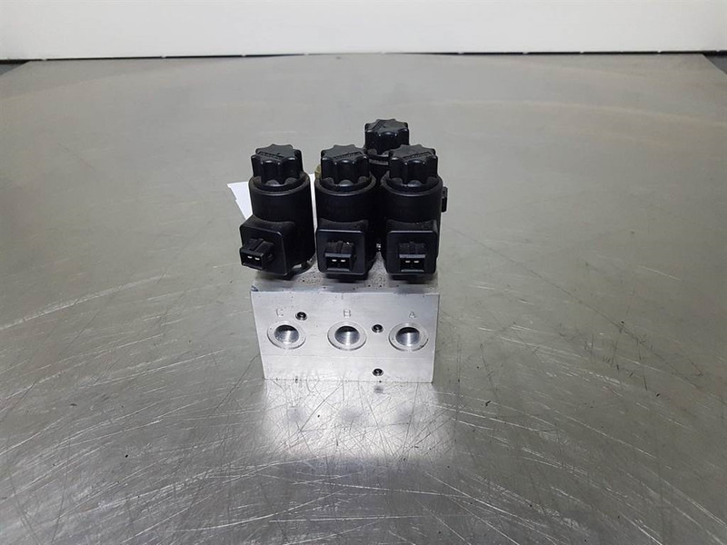 Flutec 3092166-Hydac-Valve/Ventile/Ventiel - Hüdraulika - Ehitusmasinad: pilt 3 Flutec 3092166-Hydac-Valve/Ventile/Ventiel - Hüdraulika - Ehitusmasinad: pilt 3