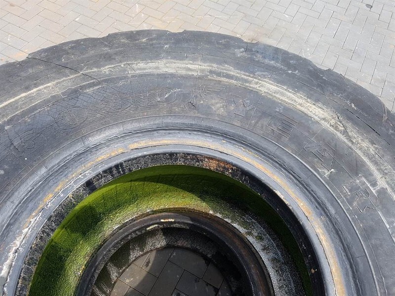 Goodyear 23.5-25 - Tyre/Reifen/Band - Rehv - Ehitusmasinad: pilt 3 Goodyear 23.5-25 - Tyre/Reifen/Band - Rehv - Ehitusmasinad: pilt 3