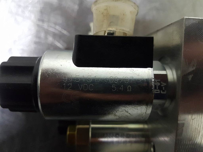 Hydac -Flutec 3122318-Valve/Ventile/Ventiel - Hüdraulika - Ehitusmasinad: pilt 5 Hydac -Flutec 3122318-Valve/Ventile/Ventiel - Hüdraulika - Ehitusmasinad: pilt 5