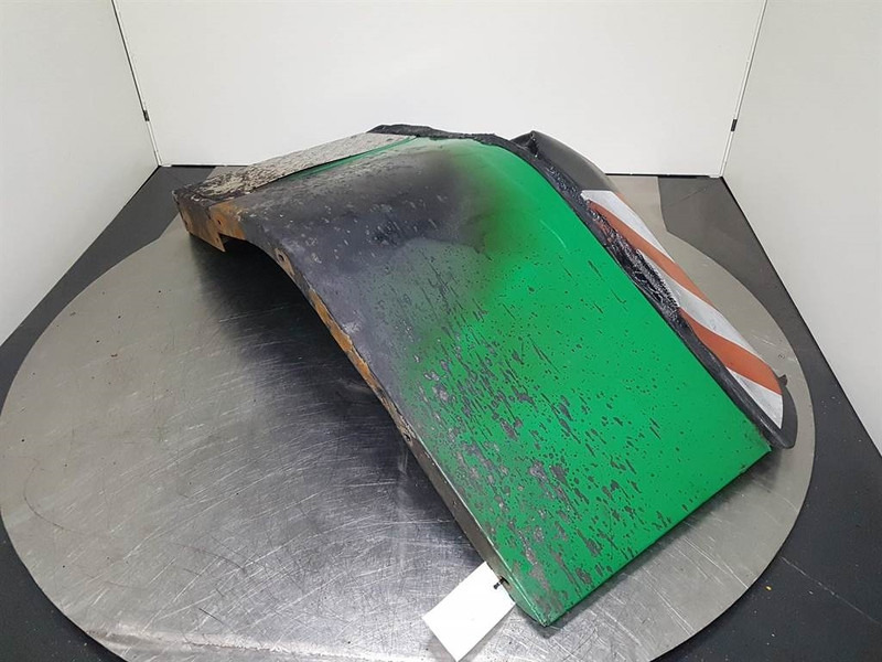 JCB 426E AGRI HT - Mud guard/Kotfluegel/Spatbord - Raam/ Konstruktsioon - Ehitusmasinad: pilt 3 JCB 426E AGRI HT - Mud guard/Kotfluegel/Spatbord - Raam/ Konstruktsioon - Ehitusmasinad: pilt 3