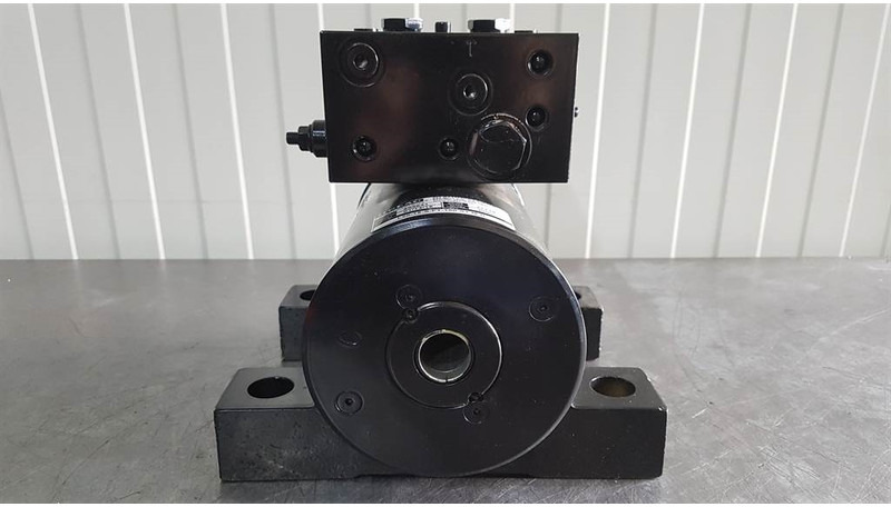 JLG - Helac L20-15-S - Rotary actuator/Drehantrieb - Hüdraulika: pilt 3 JLG - Helac L20-15-S - Rotary actuator/Drehantrieb - Hüdraulika: pilt 3