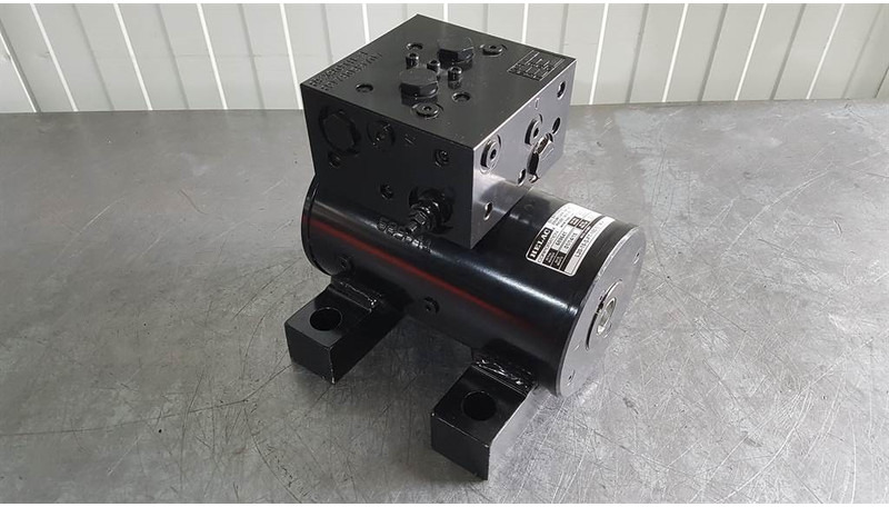 JLG - Helac L20-15-S - Rotary actuator/Drehantrieb - Hüdraulika: pilt 1 JLG - Helac L20-15-S - Rotary actuator/Drehantrieb - Hüdraulika: pilt 1