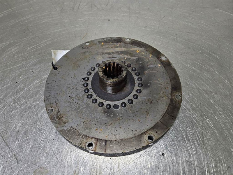 John Deere 4028082 - Pump drive plate/Flange couplings - Mootor - Ehitusmasinad: pilt 1 John Deere 4028082 - Pump drive plate/Flange couplings - Mootor - Ehitusmasinad: pilt 1