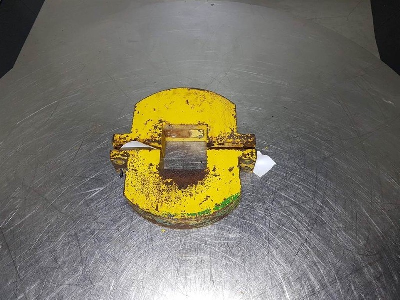 Komatsu WA85 - 3 - Counterweight/Heckgewicht/Contragewicht - Raam/ Konstruktsioon: pilt 3 Komatsu WA85 - 3 - Counterweight/Heckgewicht/Contragewicht - Raam/ Konstruktsioon: pilt 3