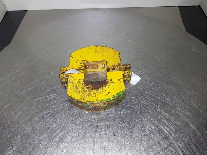Komatsu WA85 - 3 - Counterweight/Heckgewicht/Contragewicht - Raam/ Konstruktsioon: pilt 2 Komatsu WA85 - 3 - Counterweight/Heckgewicht/Contragewicht - Raam/ Konstruktsioon: pilt 2