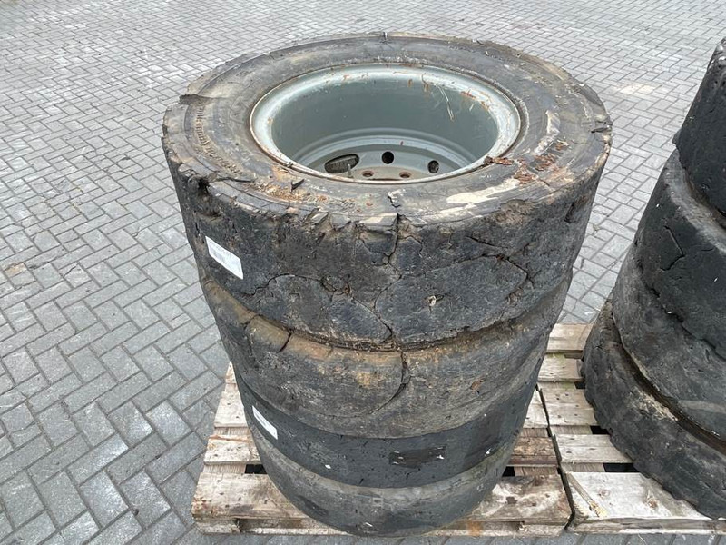 Liebherr 10.00-20 - Tire/Reifen/Band - Rehvid ja veljed - Ehitusmasinad: pilt 4 Liebherr 10.00-20 - Tire/Reifen/Band - Rehvid ja veljed - Ehitusmasinad: pilt 4