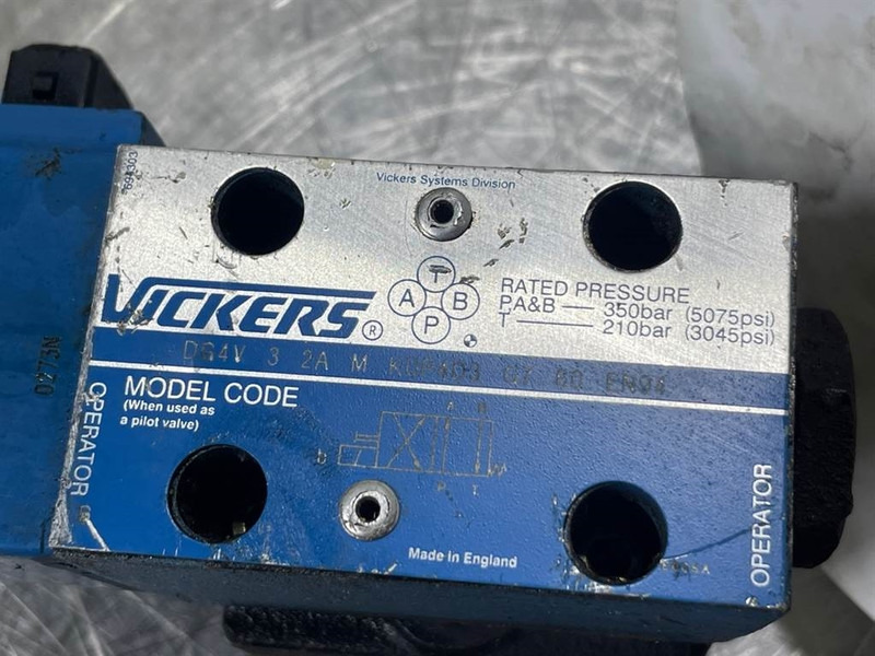 Liebherr 5716155 - Hüdraulika - Ehitusmasinad: pilt 4 Liebherr 5716155 - Hüdraulika - Ehitusmasinad: pilt 4