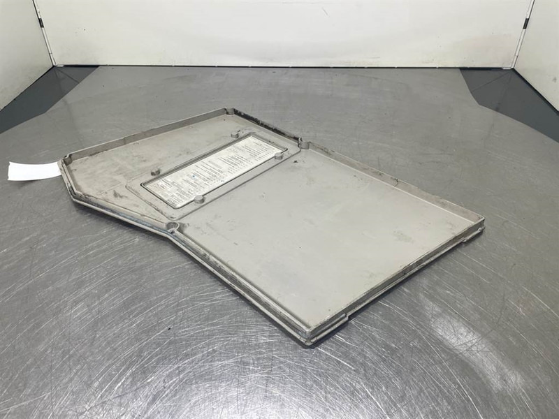 Liebherr A316-9210770-Dashboard/Console/Konsole - Kabiin ja interjöör - Ehitusmasinad: pilt 5 Liebherr A316-9210770-Dashboard/Console/Konsole - Kabiin ja interjöör - Ehitusmasinad: pilt 5