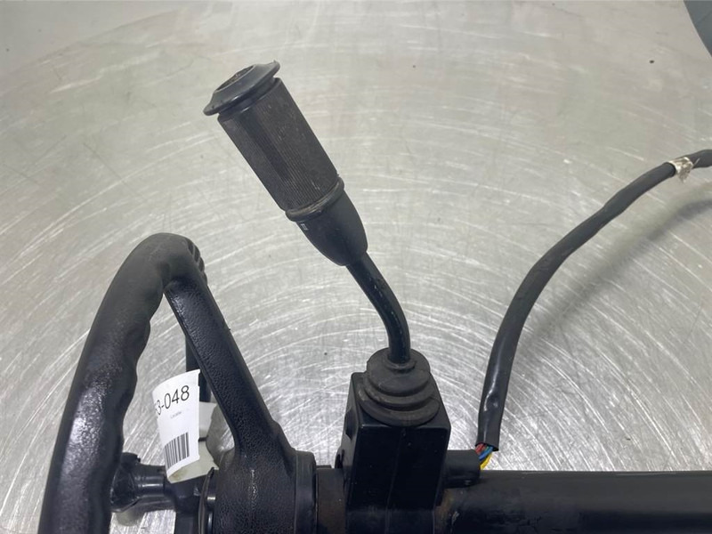 Liebherr A316-9906894/7024149-Steering wheel/Lenkrad/Stuur - Kabiin ja interjöör - Ehitusmasinad: pilt 5 Liebherr A316-9906894/7024149-Steering wheel/Lenkrad/Stuur - Kabiin ja interjöör - Ehitusmasinad: pilt 5