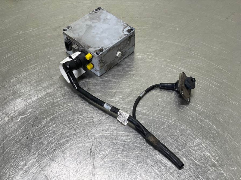 Liebherr LH24M-94009626-Sicherungskasten/Zekeringkast - Elektrisüsteem - Ehitusmasinad: pilt 2 Liebherr LH24M-94009626-Sicherungskasten/Zekeringkast - Elektrisüsteem - Ehitusmasinad: pilt 2