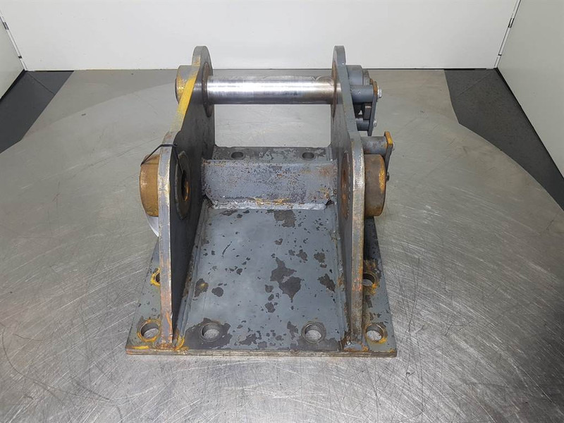 Liebherr LH24M - Adapter plate/Adapterplatte - Kiirühendus - Ehitusmasinad: pilt 1 Liebherr LH24M - Adapter plate/Adapterplatte - Kiirühendus - Ehitusmasinad: pilt 1