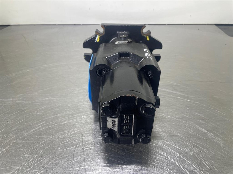 Manitou MLT635/733/737/741-52736886-Gearpump/Zahnradpumpe - Hüdraulika - Ehitusmasinad: pilt 3 Manitou MLT635/733/737/741-52736886-Gearpump/Zahnradpumpe - Hüdraulika - Ehitusmasinad: pilt 3