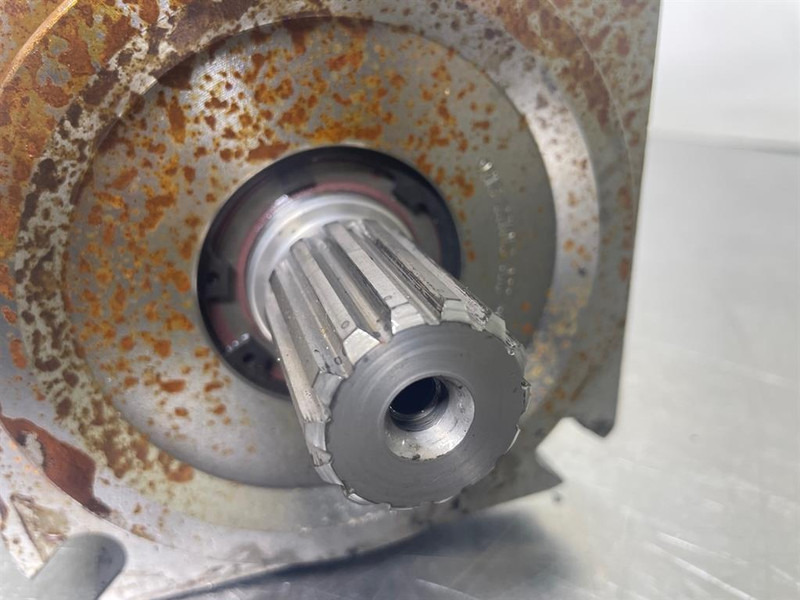 Manitou MLT635/741/940-52537987-Load sensing pump - Hüdraulika - Ehitusmasinad: pilt 4 Manitou MLT635/741/940-52537987-Load sensing pump - Hüdraulika - Ehitusmasinad: pilt 4