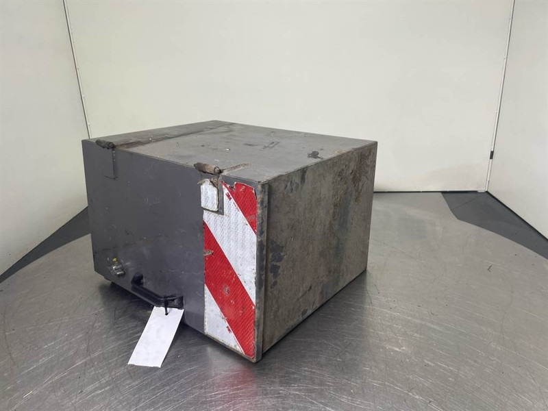 Mecalac 12MTX - Toolbox/Werkzeugkasten/Gereedschapskist - Raam/ Konstruktsioon - Ehitusmasinad: pilt 3 Mecalac 12MTX - Toolbox/Werkzeugkasten/Gereedschapskist - Raam/ Konstruktsioon - Ehitusmasinad: pilt 3