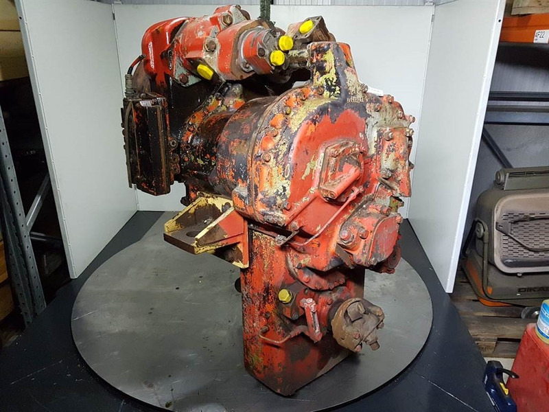 O & K L45 - Transmission/Getriebe/Transmissiebak - Käigukast ja varuosad - Ehitusmasinad: pilt 5 O & K L45 - Transmission/Getriebe/Transmissiebak - Käigukast ja varuosad - Ehitusmasinad: pilt 5