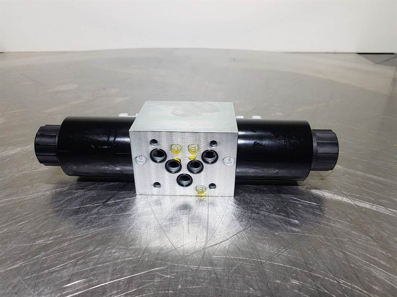 Parker D3MW001CNJW1P-Valve/Ventile/Ventiel - Hüdraulika: pilt 3 Parker D3MW001CNJW1P-Valve/Ventile/Ventiel - Hüdraulika: pilt 3
