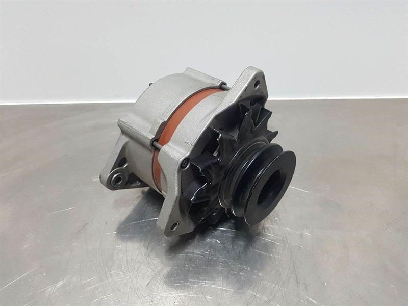 Perkins 1004-24V 55A-Alternator/Lichtmaschine/Dynamo - Mootor - Ehitusmasinad: pilt 1 Perkins 1004-24V 55A-Alternator/Lichtmaschine/Dynamo - Mootor - Ehitusmasinad: pilt 1