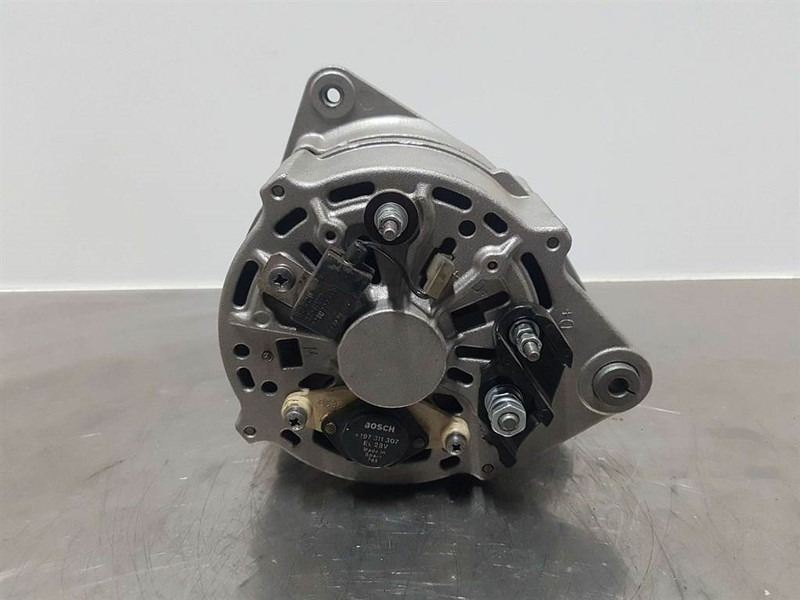 Perkins 1004-24V 55A-Alternator/Lichtmaschine/Dynamo - Mootor - Ehitusmasinad: pilt 5 Perkins 1004-24V 55A-Alternator/Lichtmaschine/Dynamo - Mootor - Ehitusmasinad: pilt 5
