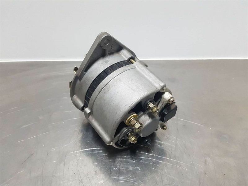 Perkins 4.236-14V 55A-Alternator/Lichtmaschine/Dynamo - Mootor - Ehitusmasinad: pilt 4 Perkins 4.236-14V 55A-Alternator/Lichtmaschine/Dynamo - Mootor - Ehitusmasinad: pilt 4