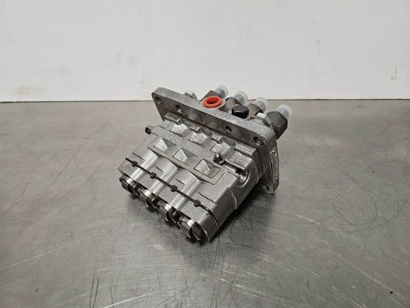 Perkins 700 - Fuel pump/Kraftstoffpumpe/Brandstofpomp - Mootor - Ehitusmasinad: pilt 1 Perkins 700 - Fuel pump/Kraftstoffpumpe/Brandstofpomp - Mootor - Ehitusmasinad: pilt 1