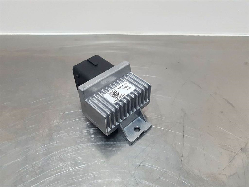 Perkins 854E-E34TA-5801401694-Relay/Relais/Glow plug - Elektrisüsteem - Ehitusmasinad: pilt 1 Perkins 854E-E34TA-5801401694-Relay/Relais/Glow plug - Elektrisüsteem - Ehitusmasinad: pilt 1