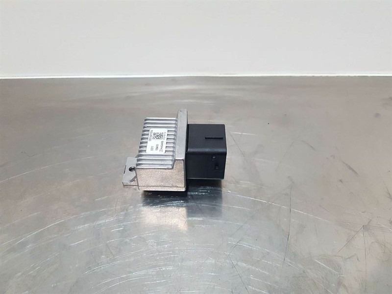 Perkins 854E-E34TA-5801401694-Relay/Relais/Glow plug - Elektrisüsteem - Ehitusmasinad: pilt 2 Perkins 854E-E34TA-5801401694-Relay/Relais/Glow plug - Elektrisüsteem - Ehitusmasinad: pilt 2