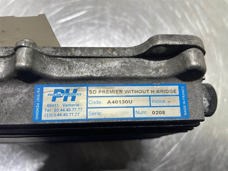 Poclain Smart Drive - ECU/Control box/Steuermodul - Elektrisüsteem - Ehitusmasinad: pilt 4 Poclain Smart Drive - ECU/Control box/Steuermodul - Elektrisüsteem - Ehitusmasinad: pilt 4