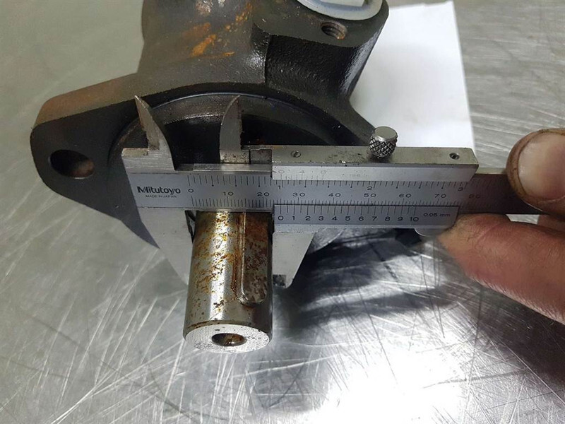 Sauer Danfoss OMP32-151-0341-Hydraulic motor/Hydraulikmotor - Hüdraulika - Ehitusmasinad: pilt 5 Sauer Danfoss OMP32-151-0341-Hydraulic motor/Hydraulikmotor - Hüdraulika - Ehitusmasinad: pilt 5