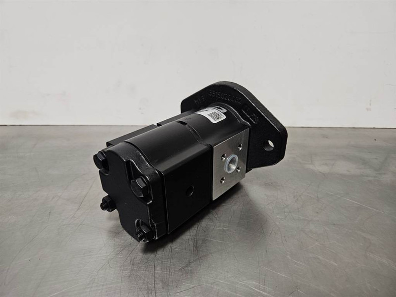 Schaeff SKL823-5100661630-Gearpump/Zahnradpumpe - Hüdraulika - Ehitusmasinad: pilt 5 Schaeff SKL823-5100661630-Gearpump/Zahnradpumpe - Hüdraulika - Ehitusmasinad: pilt 5