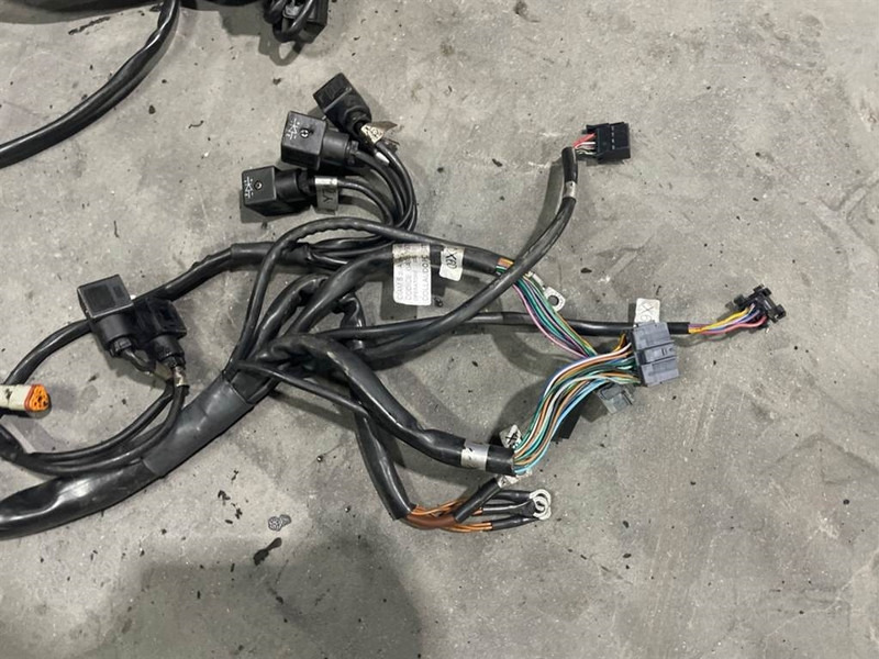 Schaeff SKL834-5110662033-Wiring harness/Kabelbaum - Elektrisüsteem - Ehitusmasinad: pilt 5 Schaeff SKL834-5110662033-Wiring harness/Kabelbaum - Elektrisüsteem - Ehitusmasinad: pilt 5