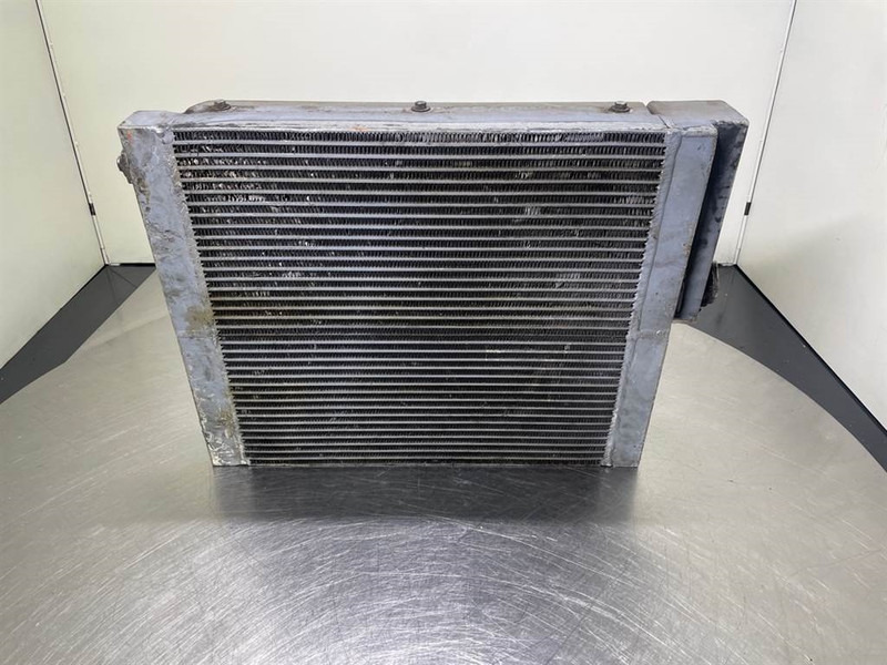 Schaeff SKL843-5010660860/5010663023-Cooler/Kühler/Koeler - Mootor - Ehitusmasinad: pilt 4 Schaeff SKL843-5010660860/5010663023-Cooler/Kühler/Koeler - Mootor - Ehitusmasinad: pilt 4