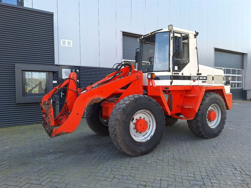 Schaeff SKS 661 - Rataslaadur: pilt 1 Schaeff SKS 661 - Rataslaadur: pilt 1