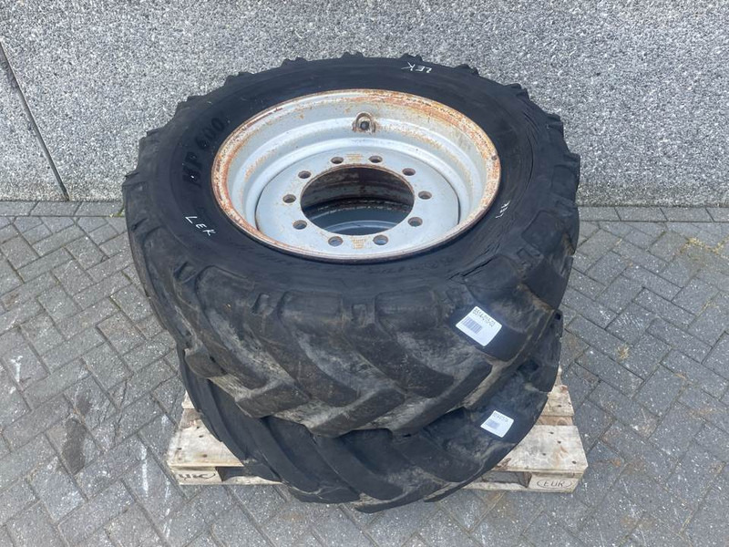 Schaeff SKS661-BKT 405/70-24 (16/70-24)-Tire/Reifen/Band - Rehvid ja veljed - Ehitusmasinad: pilt 2 Schaeff SKS661-BKT 405/70-24 (16/70-24)-Tire/Reifen/Band - Rehvid ja veljed - Ehitusmasinad: pilt 2