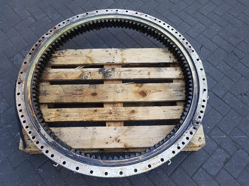 Sennebogen 127079 - 818 - Slewing ring/Drehring/Draaikrans - Raam/ Konstruktsioon: pilt 2 Sennebogen 127079 - 818 - Slewing ring/Drehring/Draaikrans - Raam/ Konstruktsioon: pilt 2