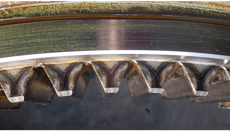 Sennebogen 127079 - 818 - Slewing ring/Drehring/Draaikrans - Raam/ Konstruktsioon: pilt 4 Sennebogen 127079 - 818 - Slewing ring/Drehring/Draaikrans - Raam/ Konstruktsioon: pilt 4