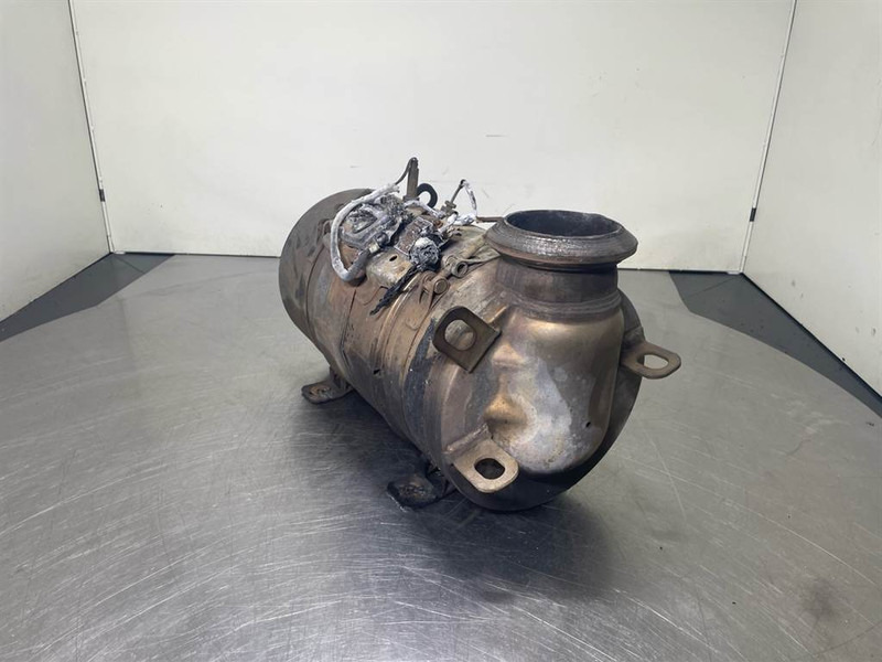 Sennebogen 835E-Cummins-Exhaust/Auspuff/Uitlaat - Mootor - Ehitusmasinad: pilt 3 Sennebogen 835E-Cummins-Exhaust/Auspuff/Uitlaat - Mootor - Ehitusmasinad: pilt 3
