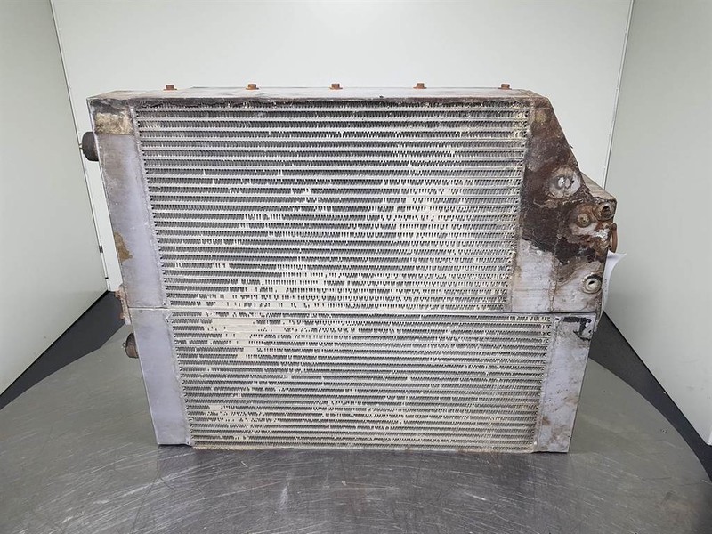 Sennebogen - AKG 1780.021.0000 - Cooler/Kühler/Koeler - Mootor ja varuosad - Ehitusmasinad: pilt 3 Sennebogen - AKG 1780.021.0000 - Cooler/Kühler/Koeler - Mootor ja varuosad - Ehitusmasinad: pilt 3