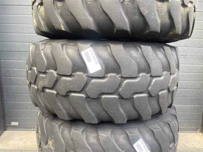 Terex AL80-Dunlop 405/70R18 (15.5/70R18)-Tire/Reifen - Rehvid ja veljed - Ehitusmasinad: pilt 3 Terex AL80-Dunlop 405/70R18 (15.5/70R18)-Tire/Reifen - Rehvid ja veljed - Ehitusmasinad: pilt 3